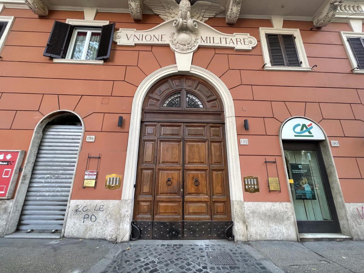 Sleepy Max Hotel Rome Exterior photo